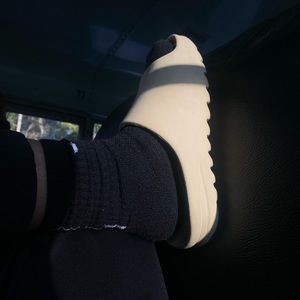 Meet your Posher, Rae